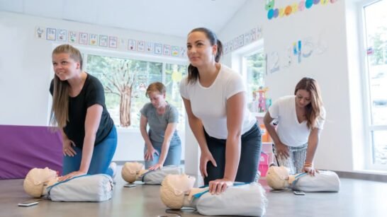 Torso RCP Laerdal Little Junior Light QCPR 1-pack - Imagen 2