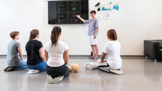 Torso RCP Laerdal Little Junior Light QCPR 1-pack - Imagen 3